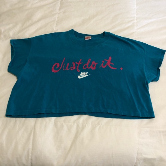 vintage nike crop top